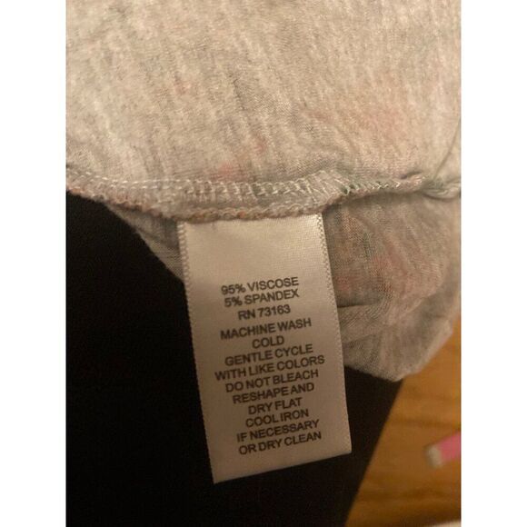 Cable & Gauge women's grey floral open back short sleeve casual top size large - Picture 6 of 8